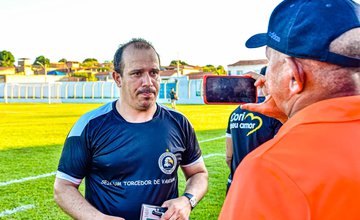 Toninho Pesso, técnico do Corisabbá (Foto: Studio Águia Fotografias)