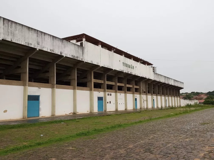 Estádio Tibério Nunes, em Floriano (PI)