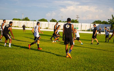 Treino no Estádio Tiberão